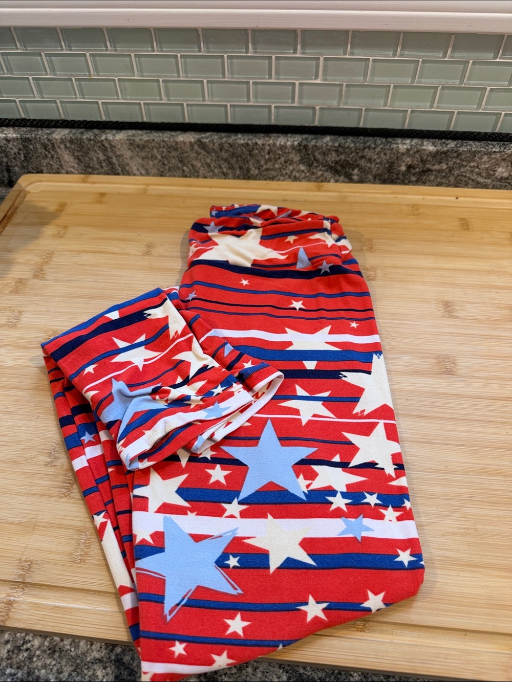 LuLaRoe Red, White & Blue Star Print Leggings